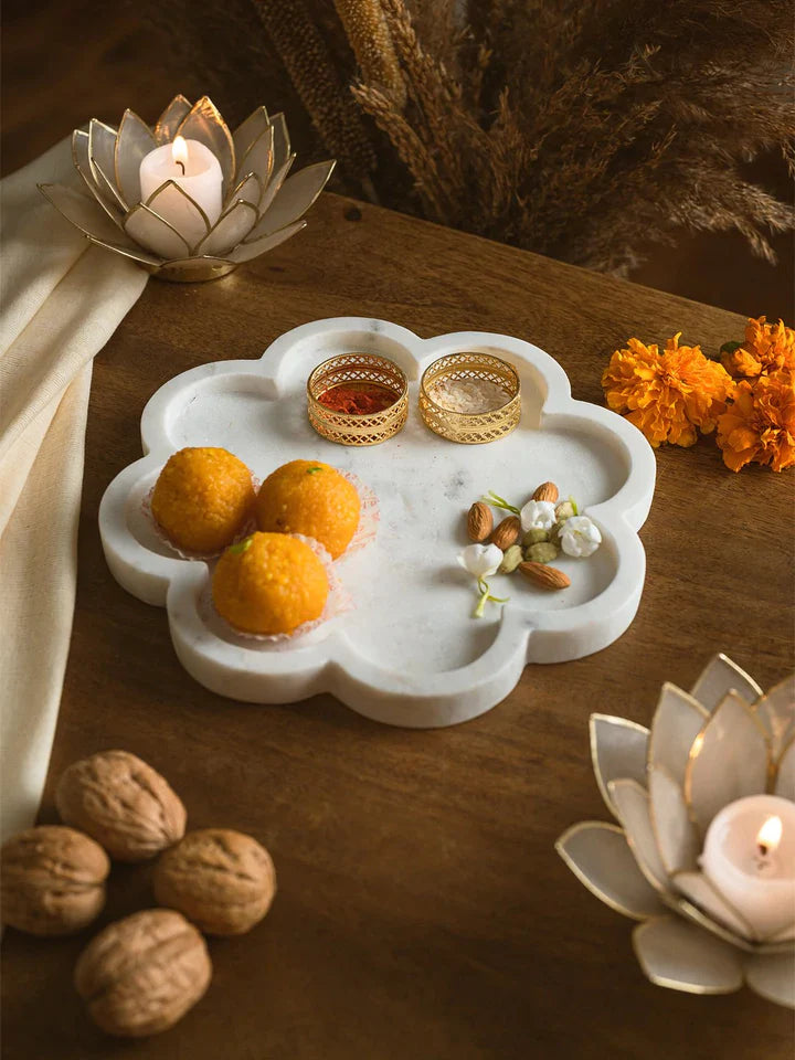 The Scalloped Marble Tray