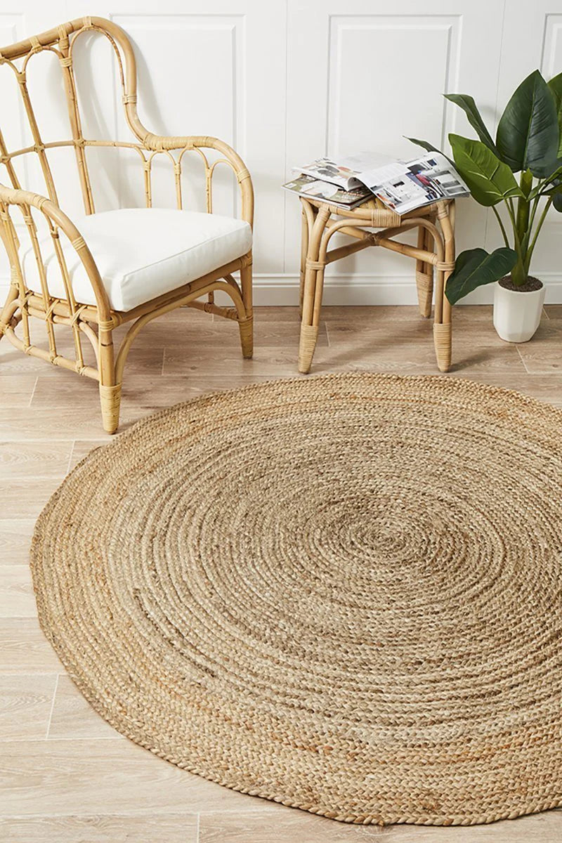 Braided Jute Collection Hand Woven Natural Fibers Natural/Tan Round Carpet