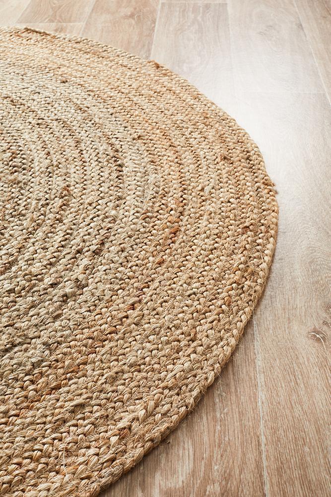 Braided Jute Collection Hand Woven Natural Fibers Natural/Tan Round Carpet